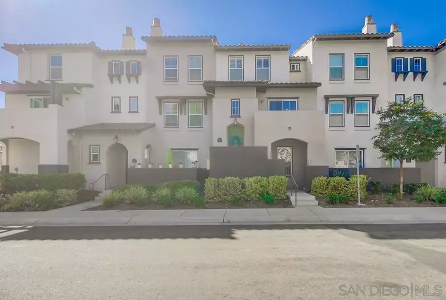 1629 Arroyo Vista Dr #137, Chula Vista, CA 91915