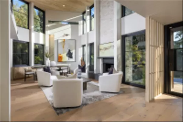 Del Mar, CA 92014,4954 Sun Valley Rd