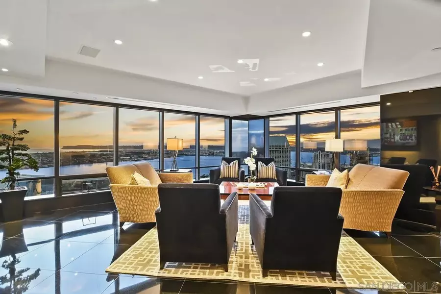 100 Harbor Dr #3803, San Diego, CA 92101