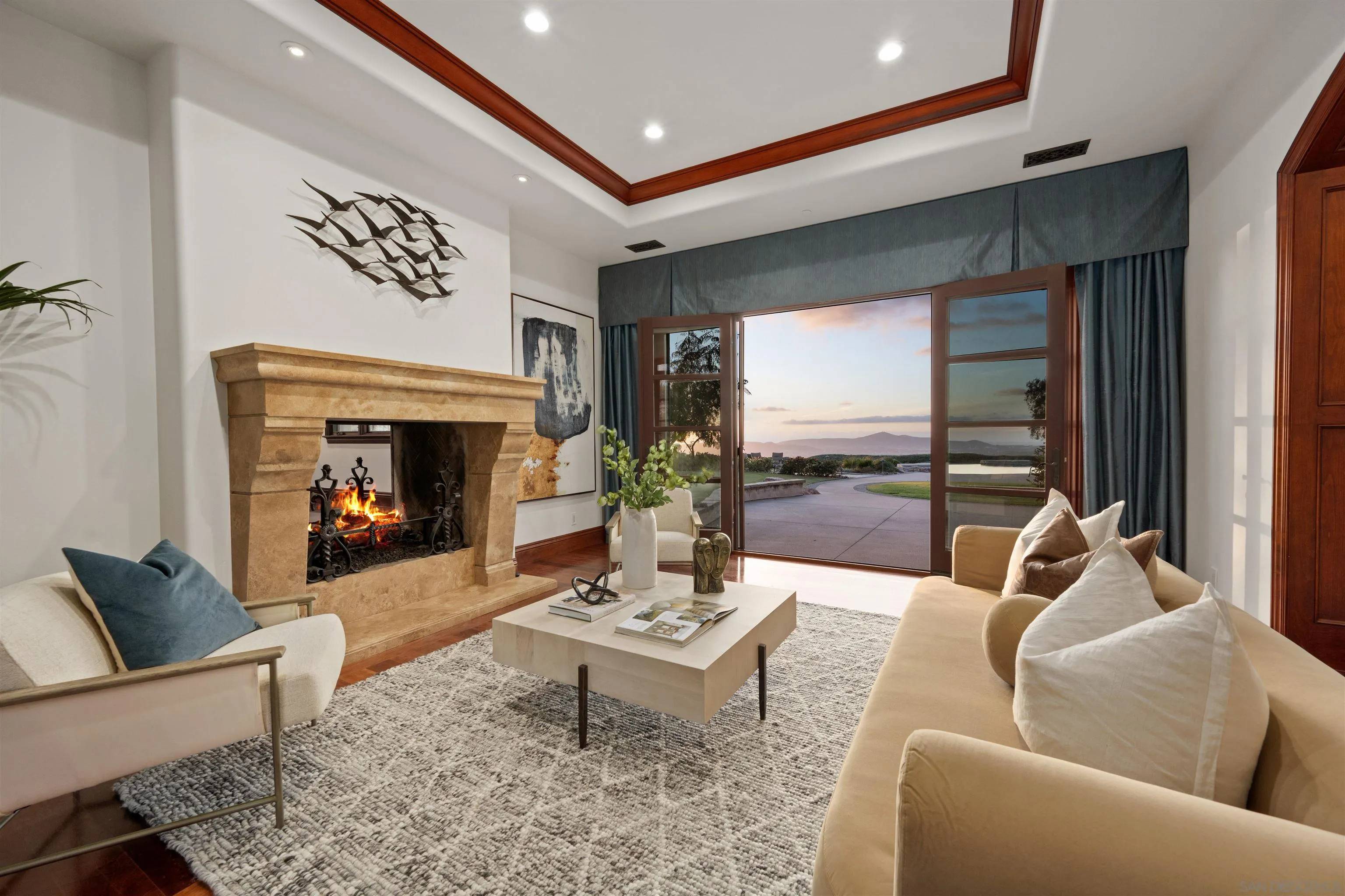 Poway, CA 92064,15707 Blue Crystal Trl
