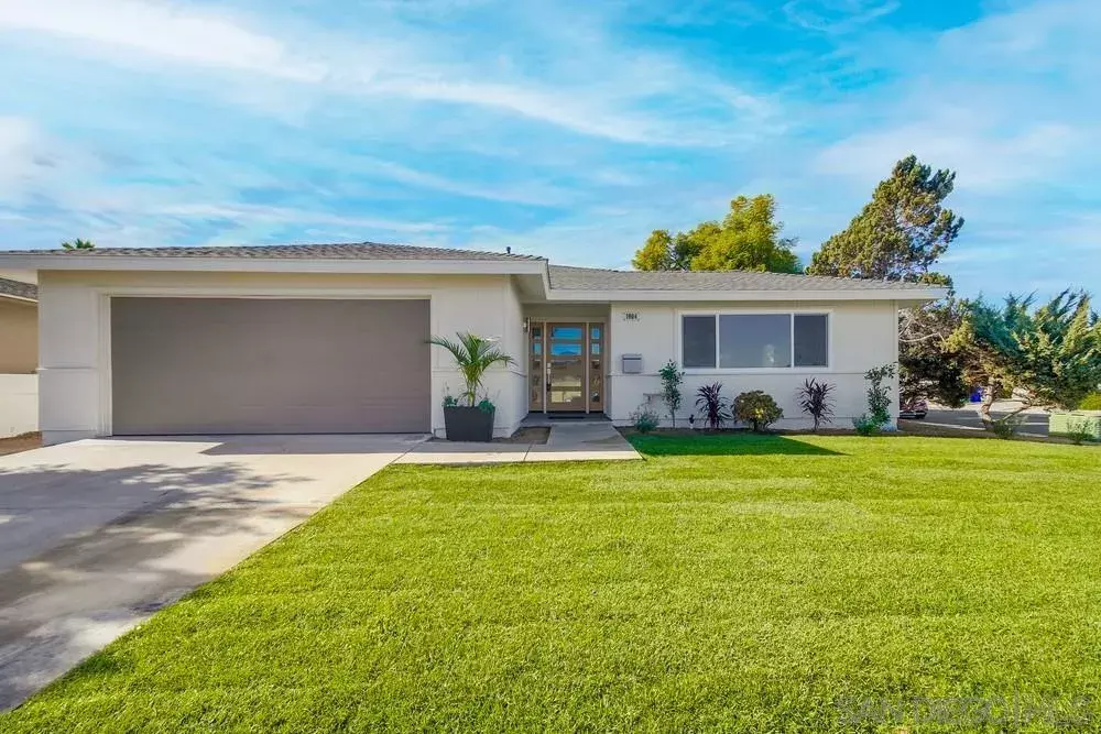 San Diego, CA 92139,1904 Ruthie Way