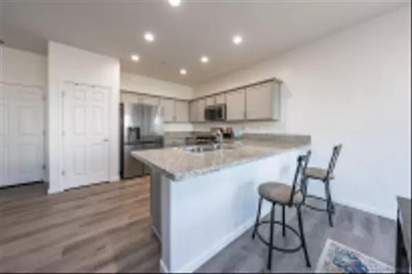 Armona, CA 93202,13722 Larkspur Way