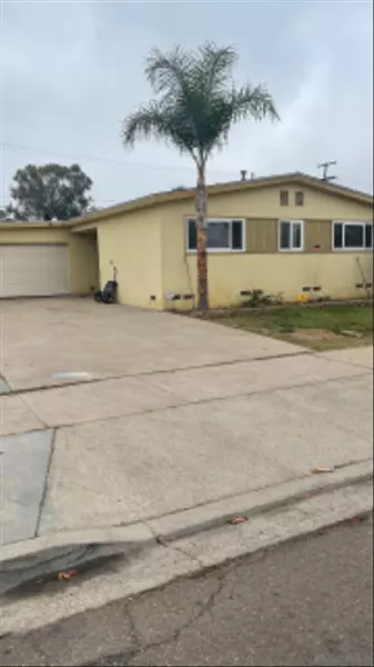 643 Brockwood, El Cajon, CA 92021