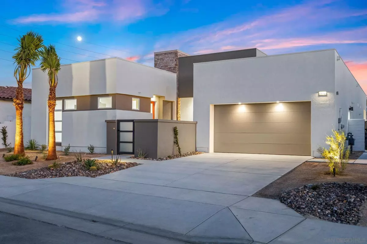Palm Desert, CA 92211,75745 Monatge PKWY
