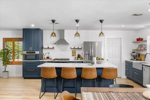 Spring Valley, CA 91977,528 Parkbrook Street