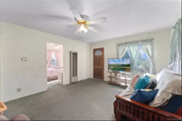 Bell Gardens, CA 90201,6749 Hannon Street