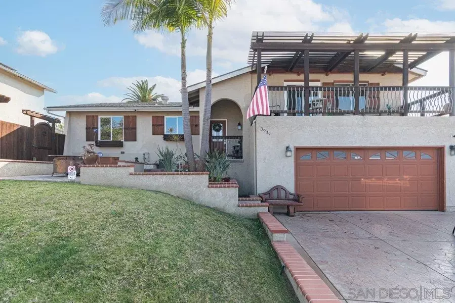 3937 Wooster Dr, Oceanside, CA 92056
