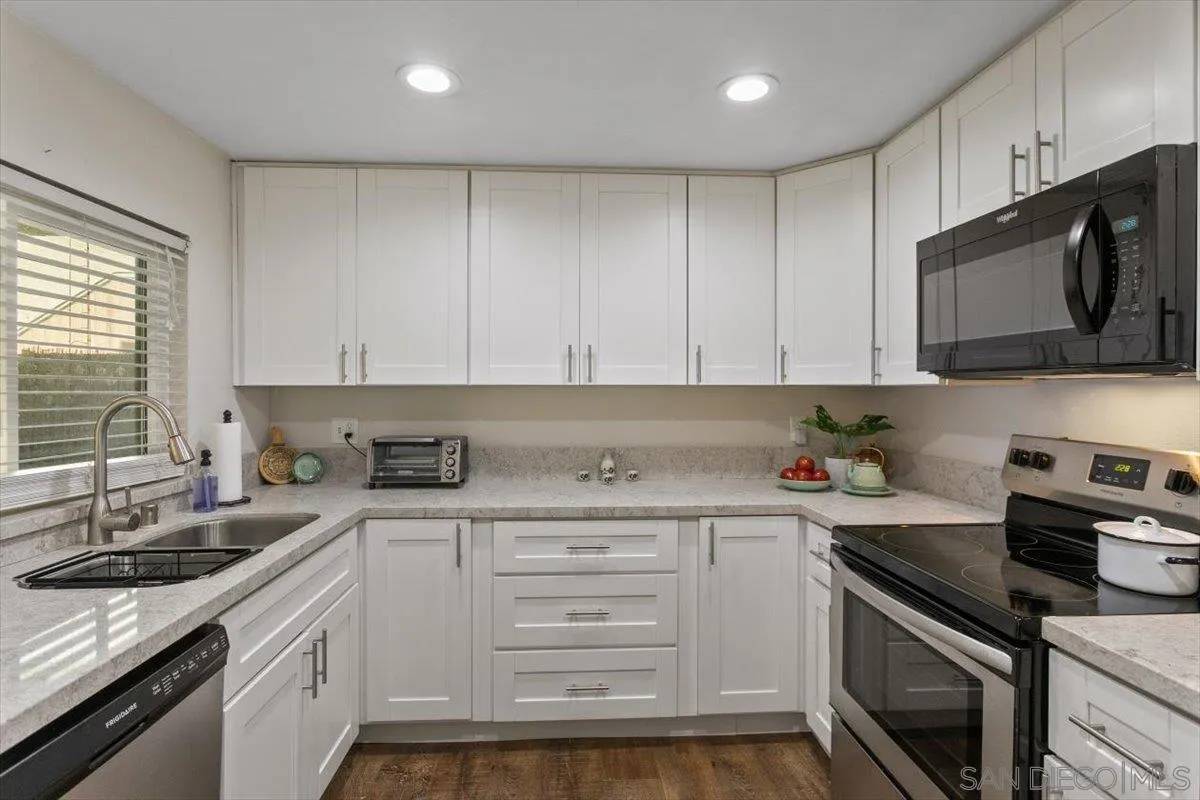 8747 Navajo Rd #1, San Diego, CA 92119