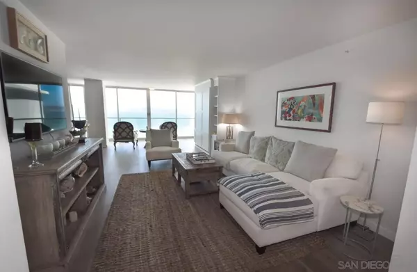 Coronado, CA 92118,1780 Avenida Del Mundo #905