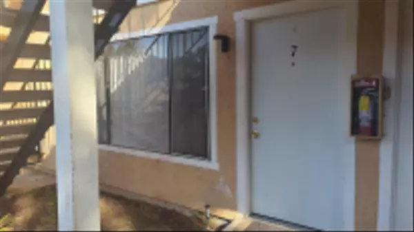 Vista, CA 92081,315 Pomelo Dr