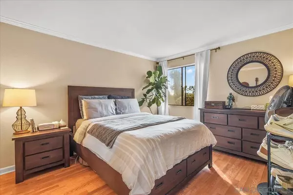 La Mesa, CA 91942,8000 University Avenue #304