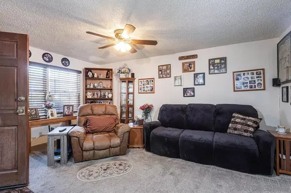 Coronado, CA 92118,461 J Avenue