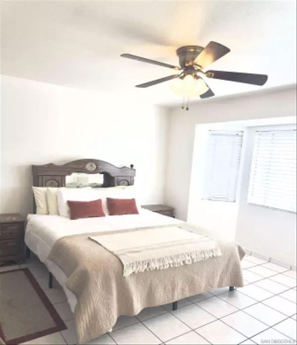 Calexico, CA 92231,1108 Camino Del Rio