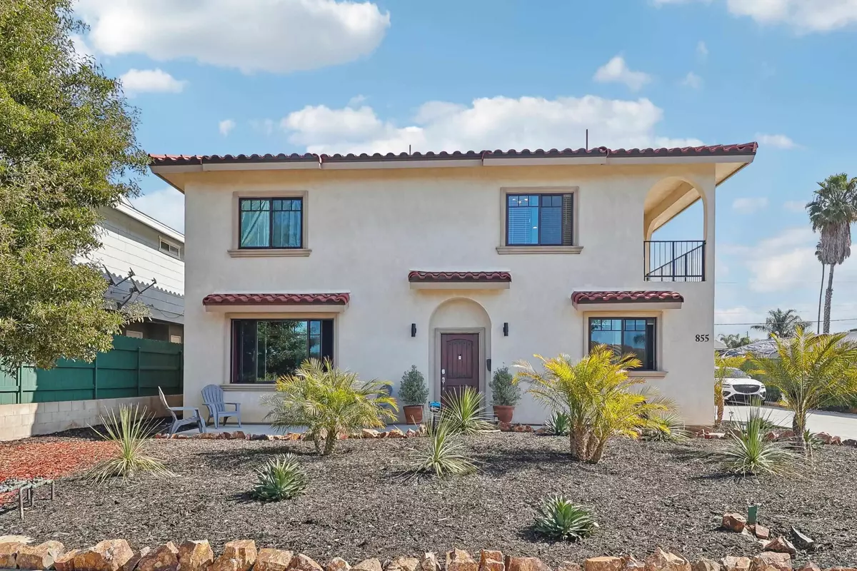 Imperial Beach, CA 91932,855 Florida St