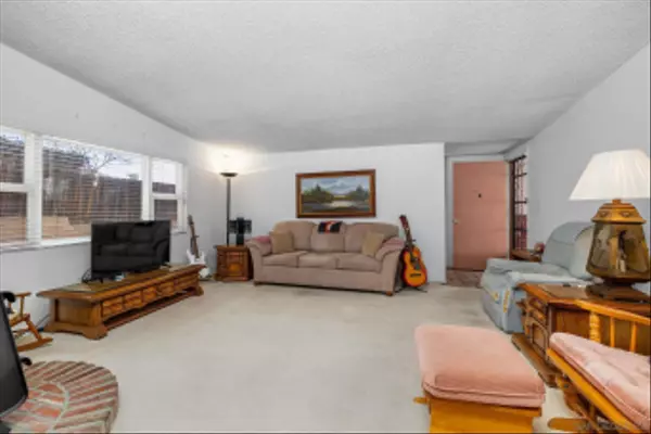 Spring Valley, CA 91977,9140 Orville St