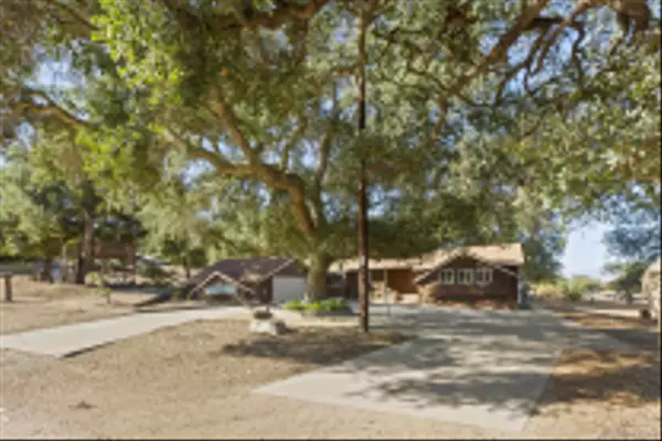 Jamul, CA 91935,15985-87 Wood Valley Trail