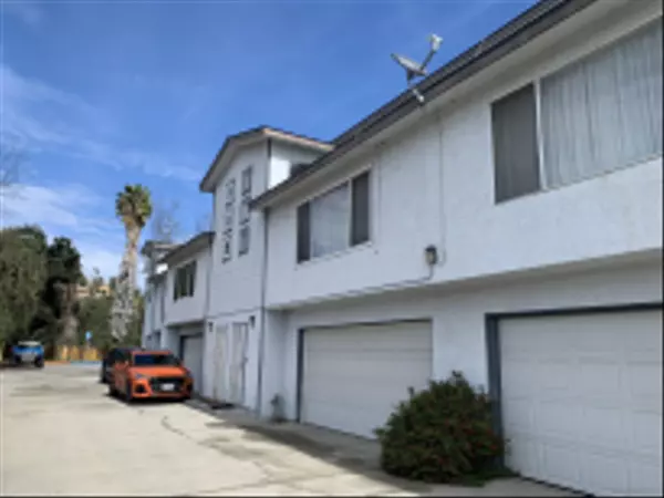 Spring Valley, CA 91977,8866 Lamar St #5