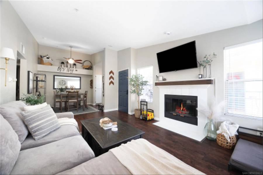 18577 Caminito Pasadero #420, San Diego, CA 92128