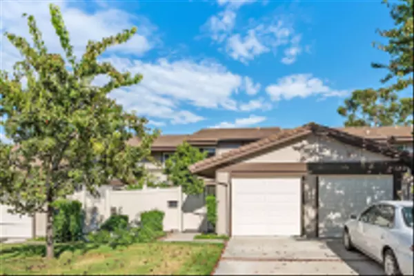 17325 Caminito Masada, San Diego, CA 92127