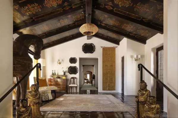 Rancho Santa Fe, CA 92067,6977 Las Colinas