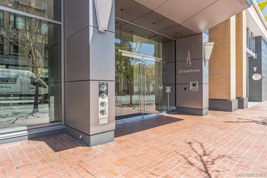 575 6Th Ave #409, San Diego, CA 92101