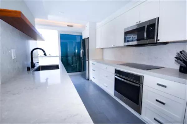 Coronado, CA 92118,1820 Avenida Del Mundo #502