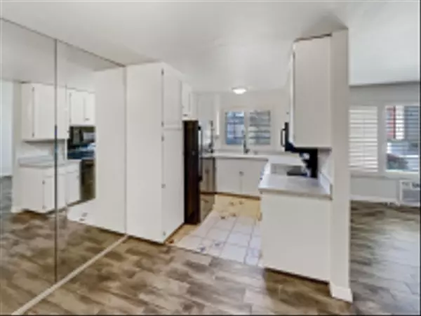 La Mesa, CA 91941,4475 Dale Ave #106