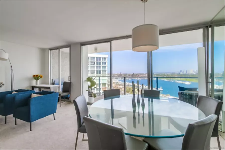 1820 Avenida Del Mundo #1208, Coronado, CA 92118