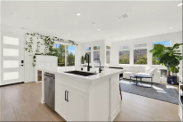 San Diego, CA 92126,11022 Ardha Way