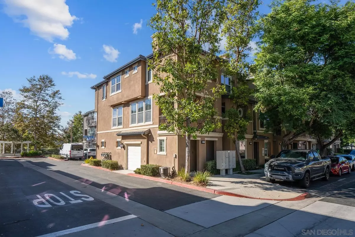 Chula Vista, CA 91915,1613 Yellow Pine Pl