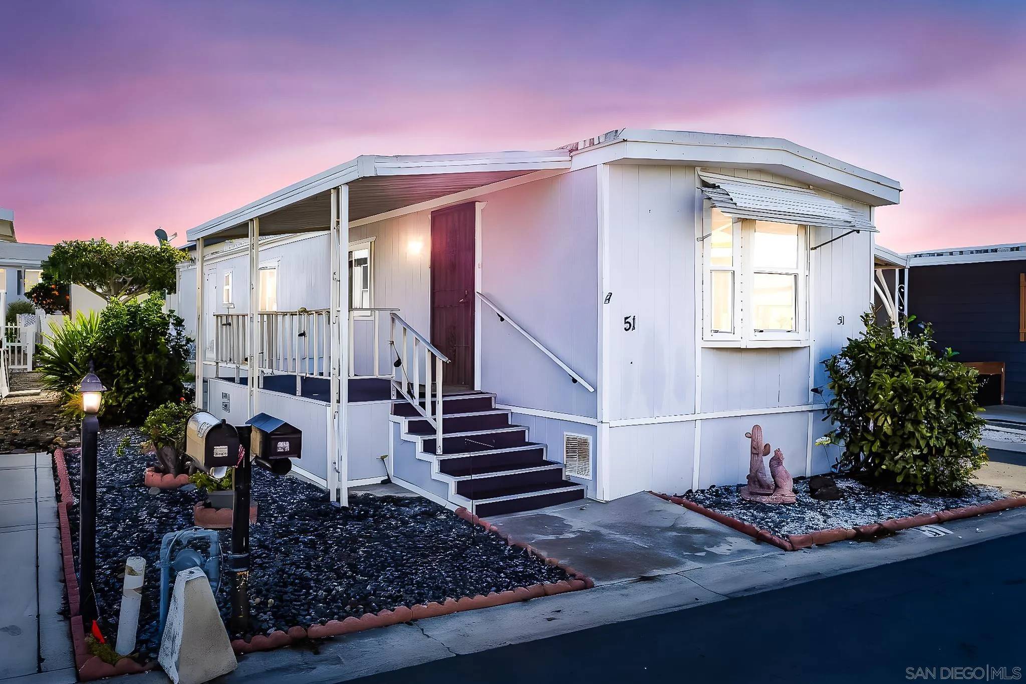 1600 E Vista Way #SPC 51, Vista, CA 92084