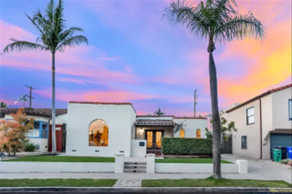 4664 E Talmadge Dr, San Diego, CA 92116