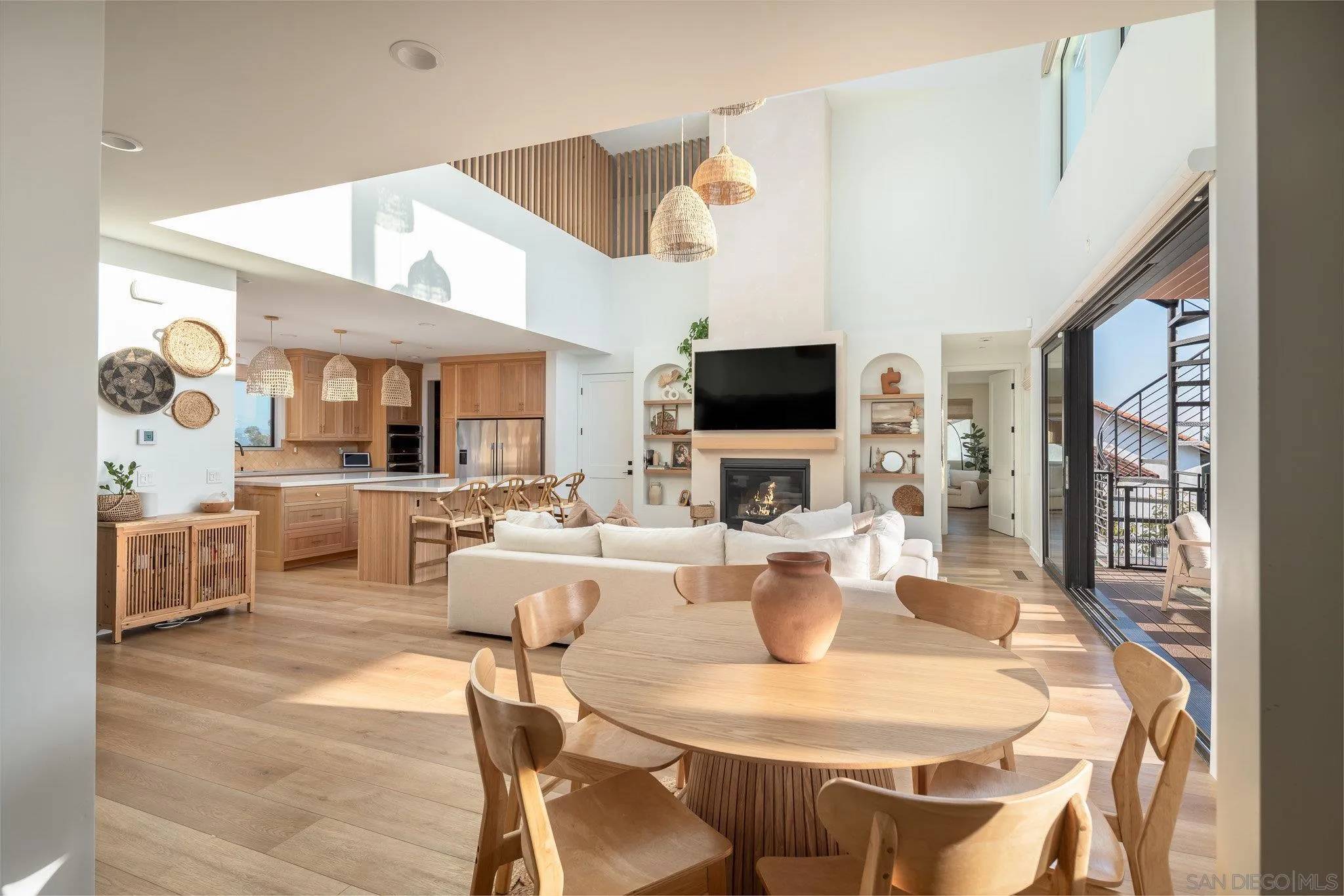 Oceanside, CA 92054,1824 Campesino Pl
