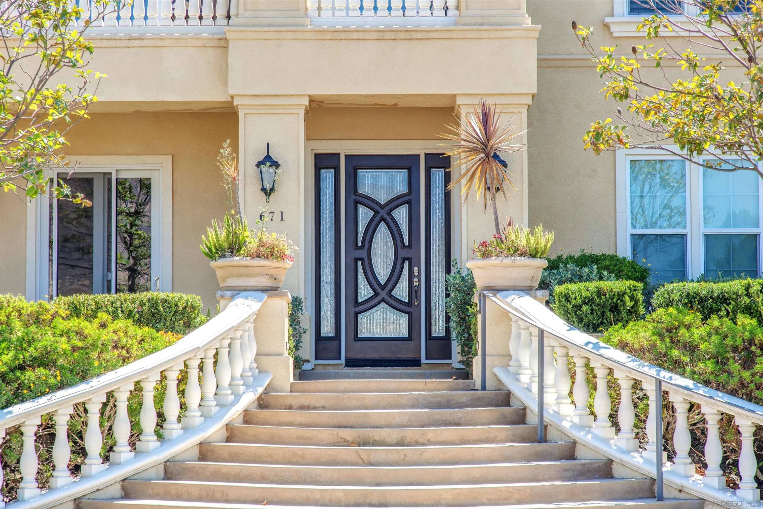 Chula Vista, CA 91914,671 Via Maggiore