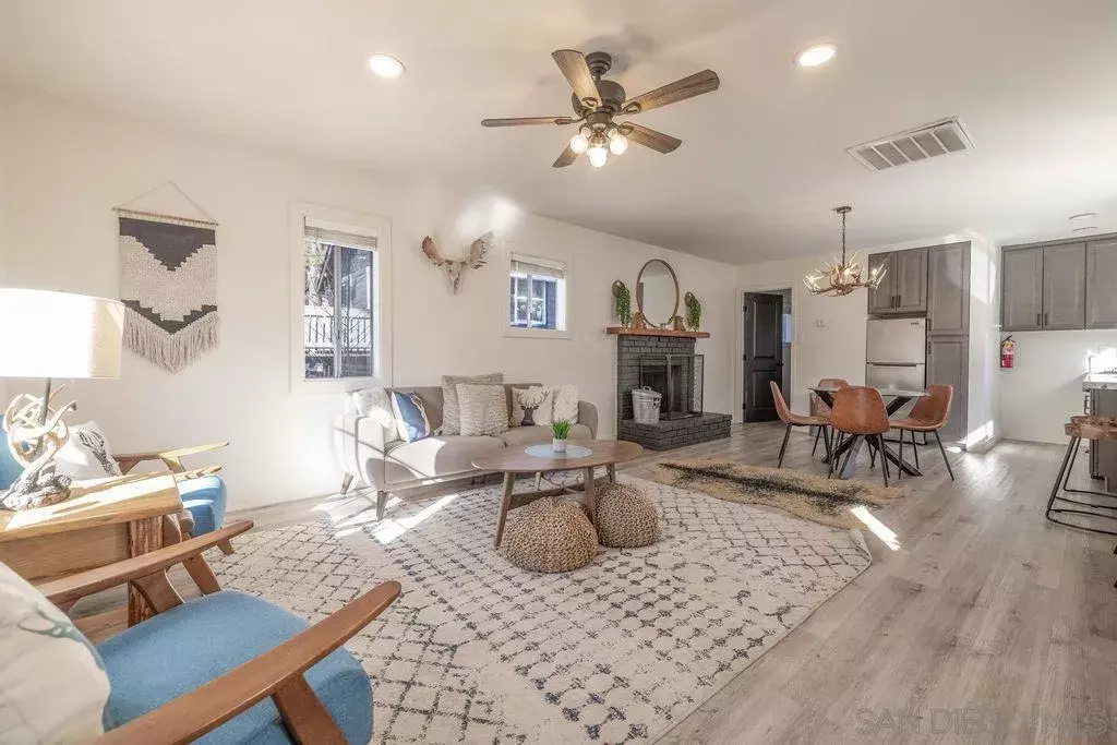 Big Bear Lake, CA 92315,579 Vista Lane