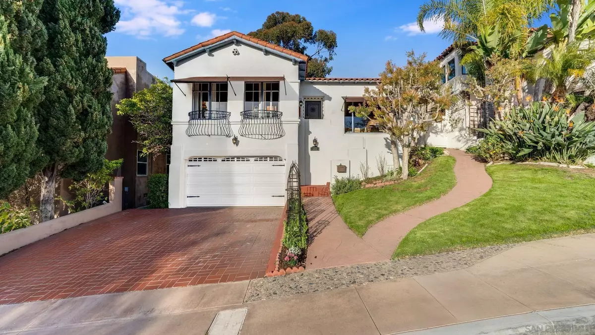 San Diego, CA 92103,2270 Juan St