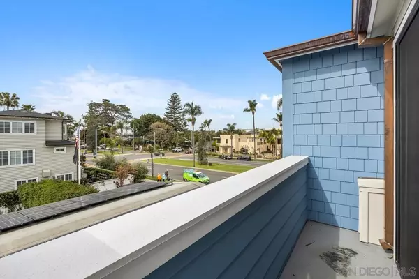Coronado, CA 92118,553 Orange Ave