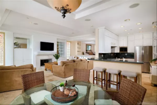 Encinitas, CA 92024,1630 Neptune Avenue