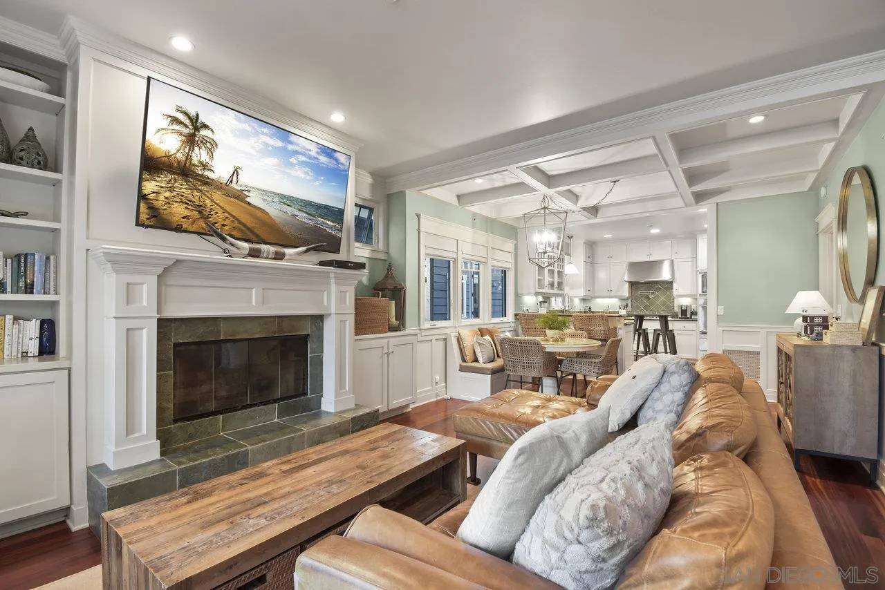 744 G Ave, Coronado, CA 92118