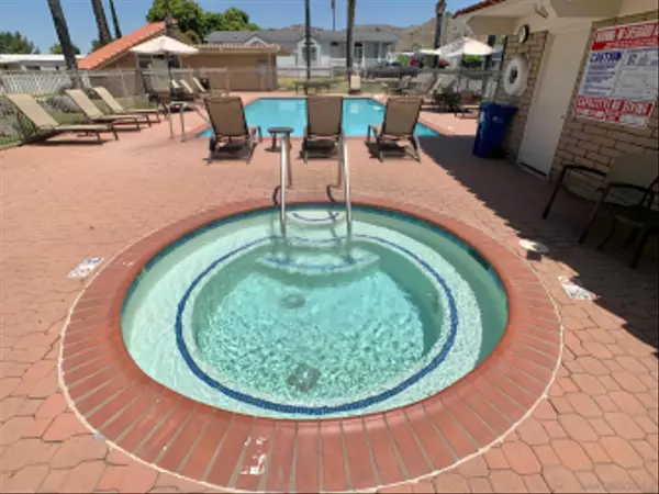 El Cajon, CA 92021,450 E Bradley Ave #5