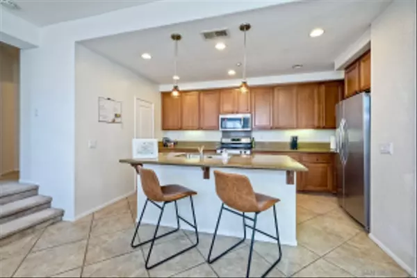 San Marcos, CA 92078,701 Hatfield