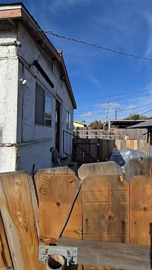 San Diego, CA 92102,228 36th St