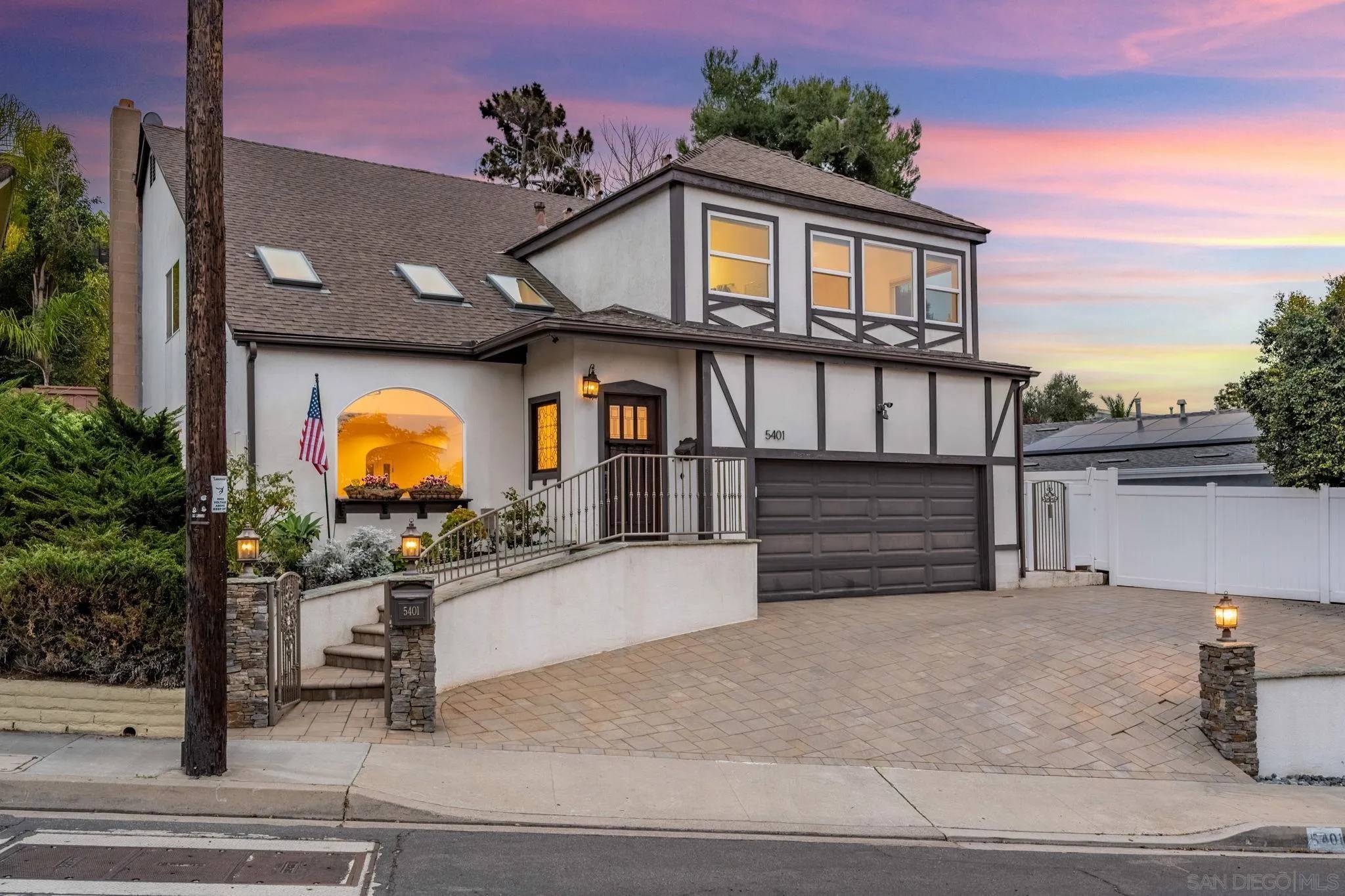 5401 La Jolla Mesa, La Jolla, CA 92037