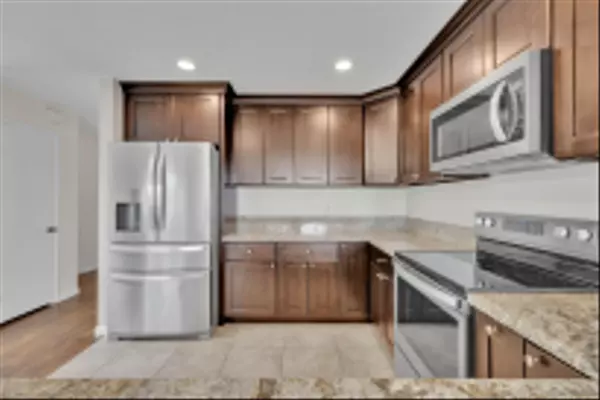 San Diego, CA 92111,6259 Caminito Marcial