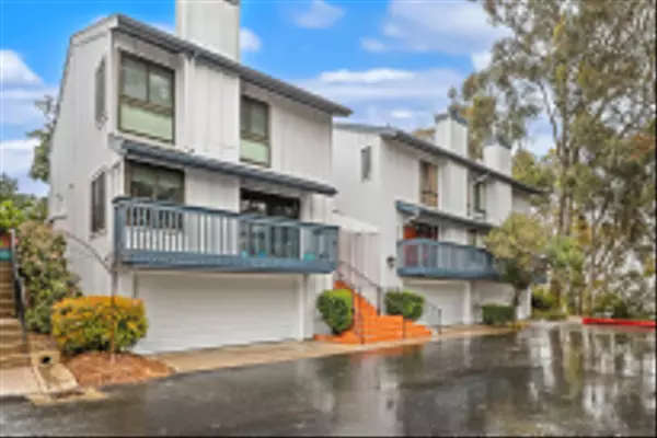 La Jolla, CA 92037,8085 Caminito Mallorca