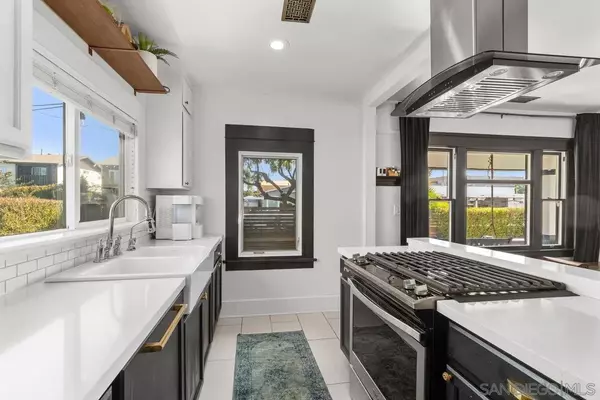 San Diego, CA 92116,1830 Monroe Avenue