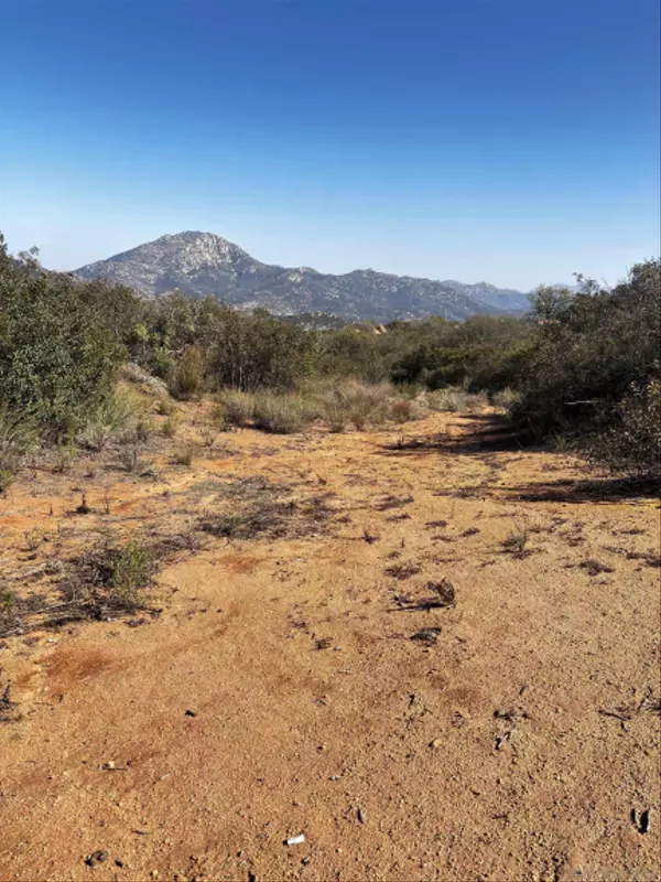 Jamul, CA 91935,00 Ava Loma Rd #1