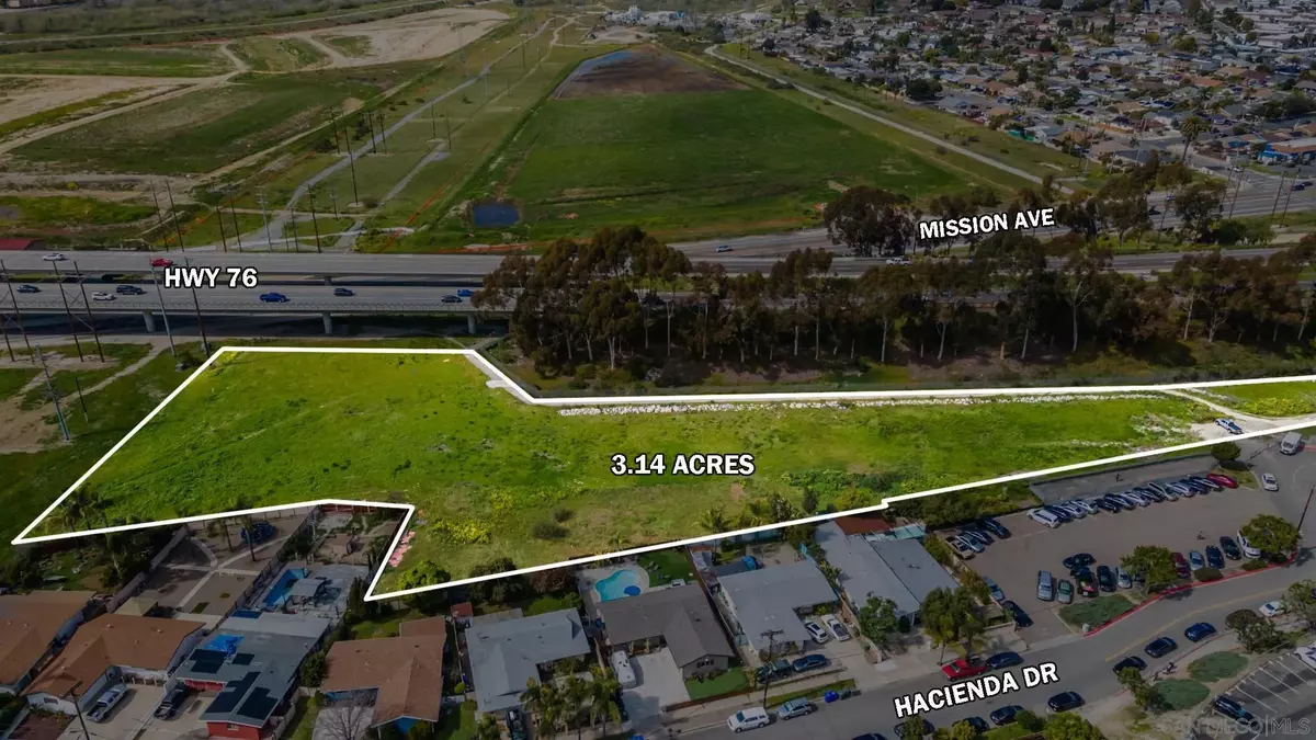 Oceanside, CA 92058,Hacienda Dr #1