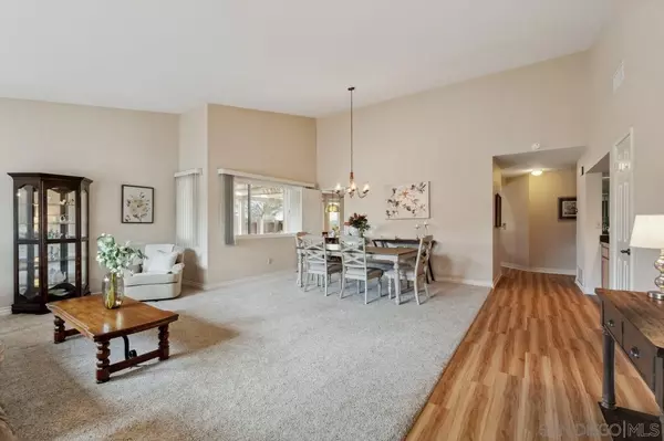 Poway, CA 92064,13111 Oakline Ct