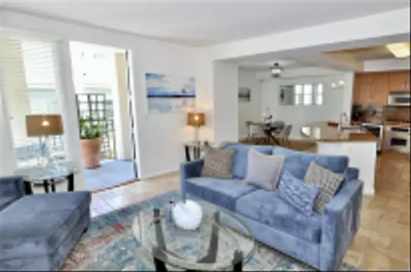 La Jolla, CA 92037,5410 La Jolla Blvd #A212